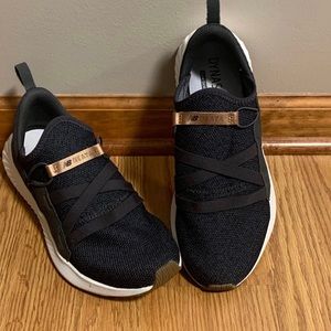 Sz 10 New Balance DynaSoft Womens Slip-On Running Shoe
